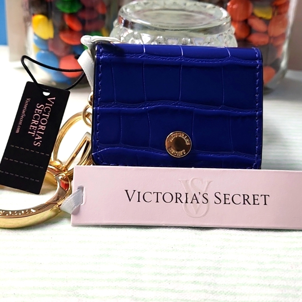 VICTORIA'S SECRET Earbud Holder! BRAND NEW!